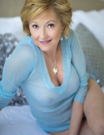 Élégante européenne en quête de plaisir à Angoulême rencontre-Cougar-Angoulême