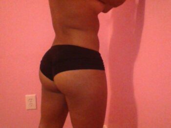 Aventurière maghrébine cherche partenaire pour folles nuits moulines rencontre-Beurette-Moulins