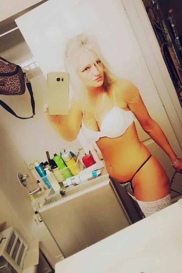 Véritable femme fatale en quête de plaisir intense rencontre-cougar-lille-khxo