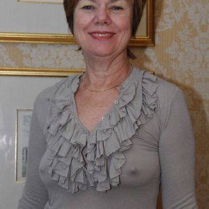 Le besoin d’un mec ce soir Elisabeth - rencontre-Cougar-Toulon
