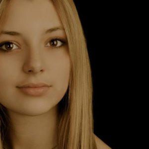 Nora - rencontre-Teen-Colombes