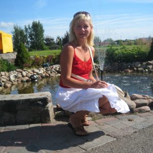 Rhum, Alone – Sortir de la routine Claire - rencontre-Milf-Nice