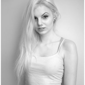 Réveil chaud après la sieste ! Ophélie - rencontre-Teen-Meaux
