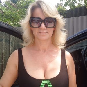 Chaleur du sept à l’appart Angelique - rencontre-Cougar-Beauvais
