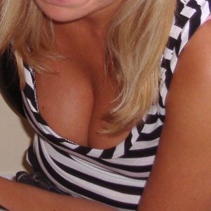 Léa - rencontre-Milf-Sartrouville
