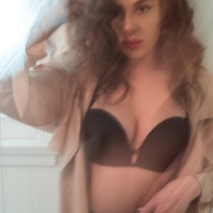 Faire chauffer le radiateur humain Lucile - rencontre-Teen-Vannes